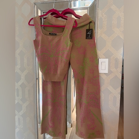 Beautiful set size small/ medium - Picture 1 of 4